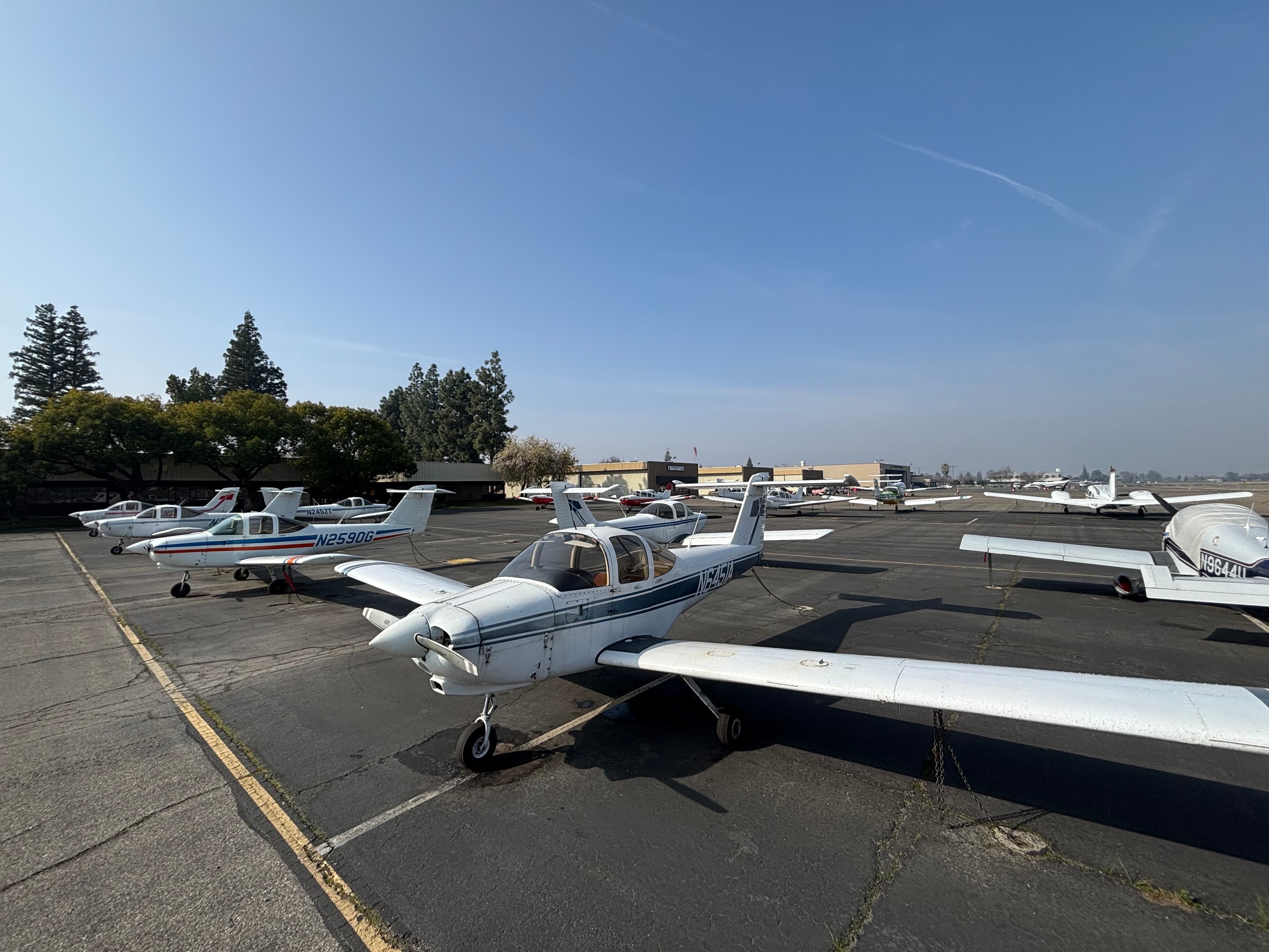 JB Aeronautics ramp and facilities at Fresno Yosemite International Airport
